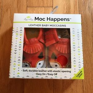 Cuteness overload Fox Moccasins 🦊 12-18M